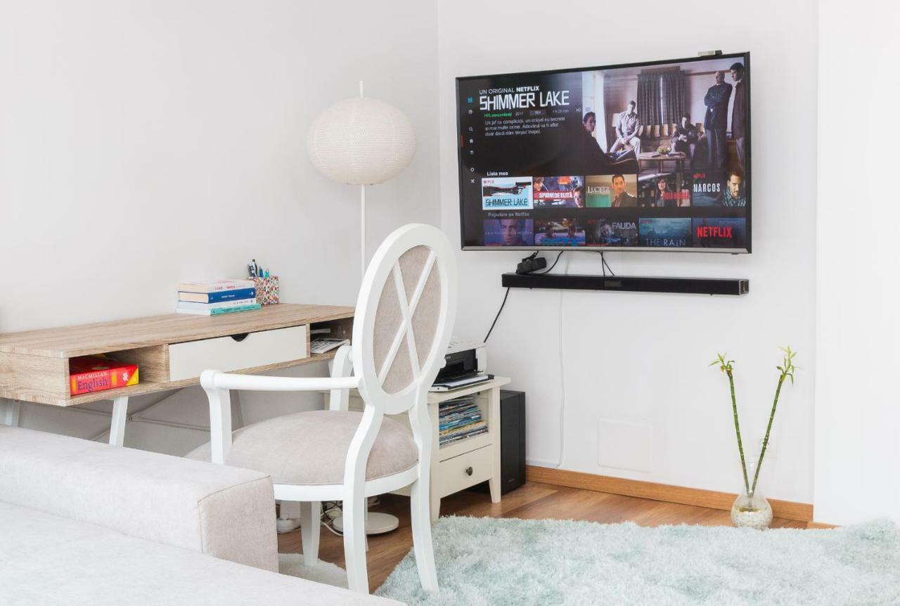 Cozy Flat In The Heart Of The City Oradea Eksteriør bilde